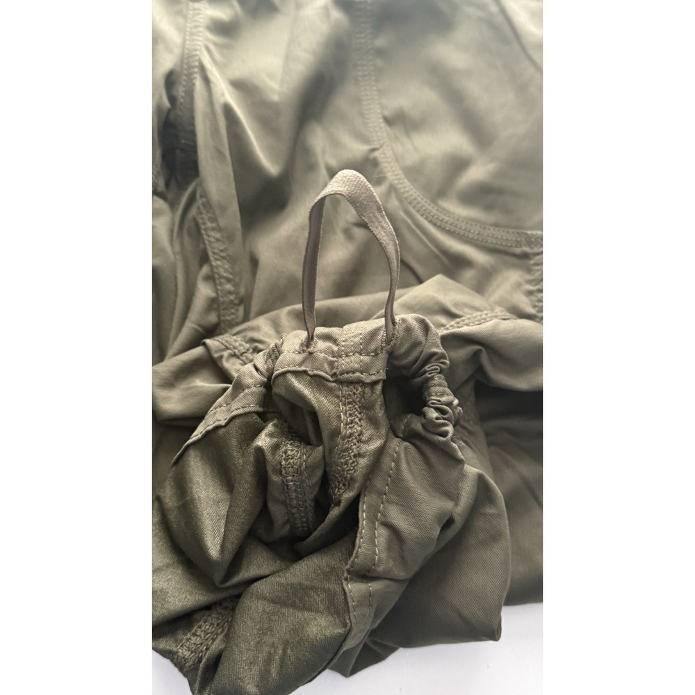 NWT The North Face Women's Aphrodite 2.0 Capri Pants Olive Green Size Large - Picture 7 of 9